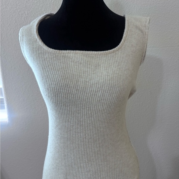 Universal Thread Gray Midi Dress - Picture 3 of 5